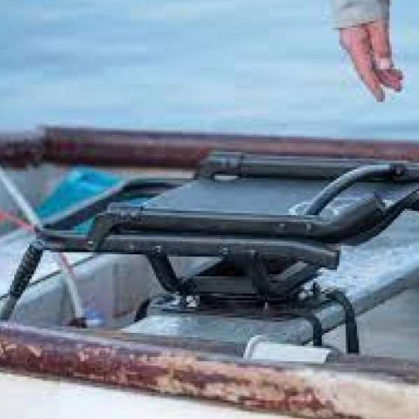 WYCHWOOD BOAT SEAT